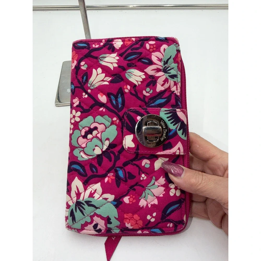 Vera Bradley Pink Floral Quilted Cotton Turn Lock Wallet Organizer - Picture 2 of 12